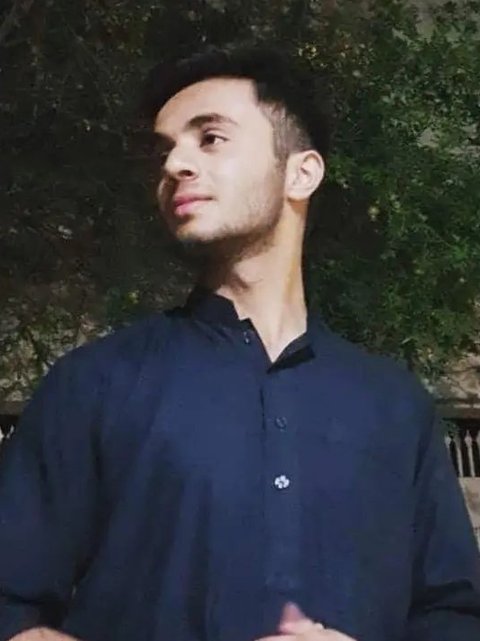 Portrait of Muzzammil Sarwar